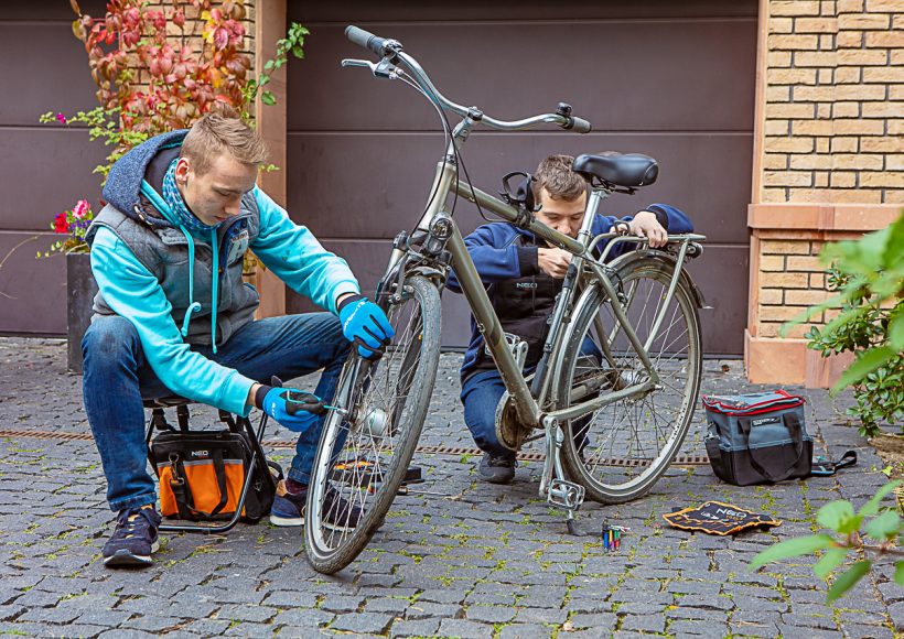 Accessible brand name private Jak centrować koło w rowerze motocyklu – praktyczny poradnik